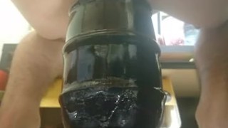 極太アナルプラグで拡張