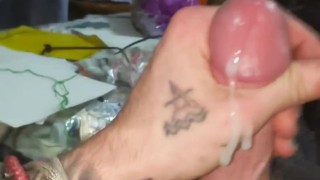 Solo cum shot