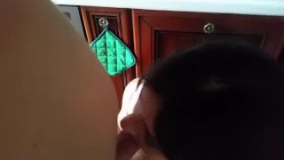 Грязные разговоры студента и зрелой русской на кухне (русское домашнее)