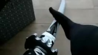 2B COSPLAYER SHOWS WHAT WILL DO WITH HER FEET ON YOUR DICK!
