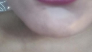 Smoking Queens Lips