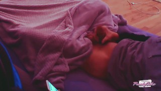 TEEN CAUGHT MASTURBATING 