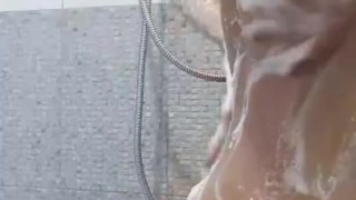 Shower with me honey, closeup