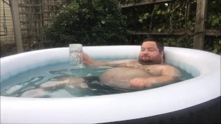 hottub bloat
