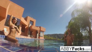 Behind the Scenes underwater fun with Abigail & Romi