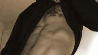 GiovanniSummers vs Ski mask Smoking