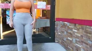 PAWG Let Me Fuck Her For A Popeyes Chicken Sandwich