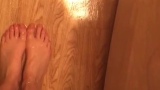 Pissing, getting wet, and horny 