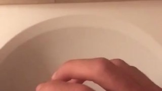 Shower masturbation cum n watch me rub my bog cock 