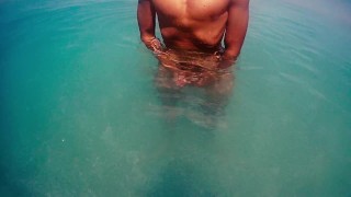 Hot teen cums underwater