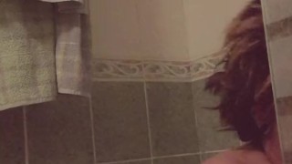 PDV : observer une BBW dans son bain