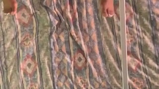  hairy pussy in the ceiling mirror after fucking a stranger 