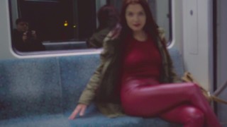 Erotisch in der S-Bahn!