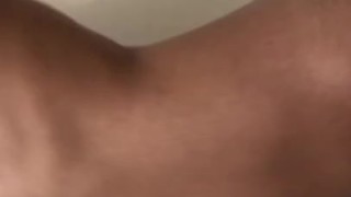 Big booty in the shower 