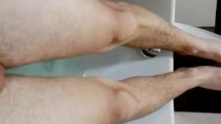 Contract-for a fan from Munich. long nails