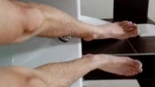 Contract-for a fan from Munich. long nails