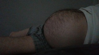 i am overdue. Bellymovements with contractions