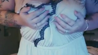 Titty play