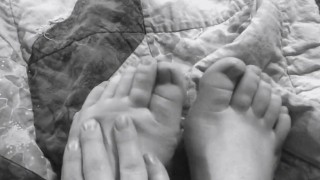 quick feet massage after workout