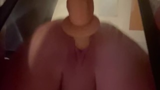Close up mirror fuck
