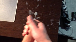 Masturbates and cums on the table. My TWITTER @jacks69on