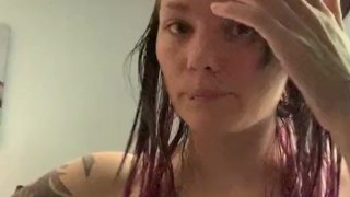 Facetime With Your Tattooed Girlfriend