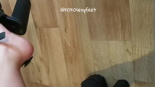 Foot heel play