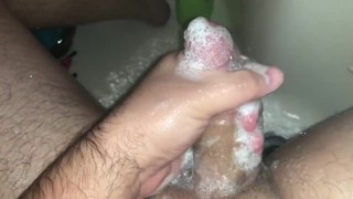 Teen Strokes in parents showers 