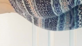 Twerking in leggings 