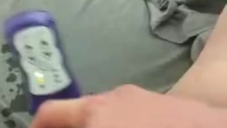 Kitty masturbating and squirting