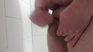 Wanking from soft to cumshot