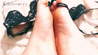 Carlycurvy’s feet and sex stories #3! 
