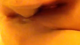 Young bbw squirts on dildo 