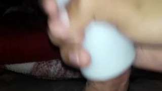 Me masturbo a escondidas de madrastra