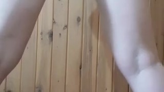 Thicc teen booty shake