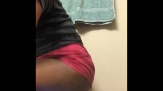 Bbw shaking ass 
