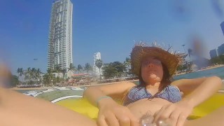 Open Sea PEE ADVENTURE # Public Beach PISSING FOUNTAIN