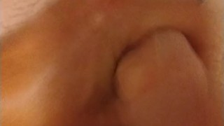 Masturbating til I cum
