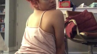 4 seconds of tease