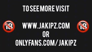 JAKIPZ SHOWS OFF BIG COCK IN SHOWER 