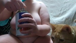 BBW FRUIT MUKKBANG interrupted by cat