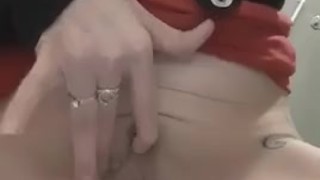 Spread my pussy to pee