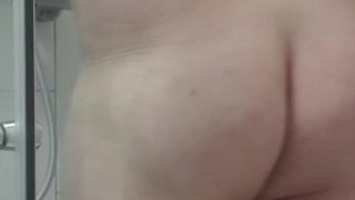 Watch me shower after a sweaty gym session