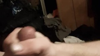 Playing til I cum