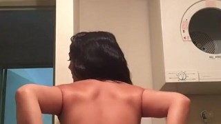 Aussie Girl Naked Shake Fat Ass Shaking