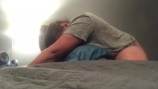 Pillow humping 