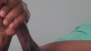 Rubbing out a thick nutt 