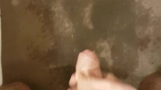 Soaking my carpet with so much piss :)