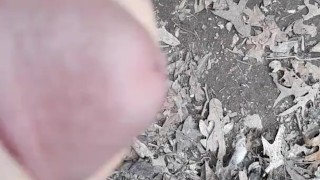 Jerking off outside 