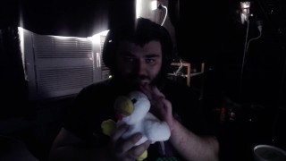 Ulandos Strokes His Cock